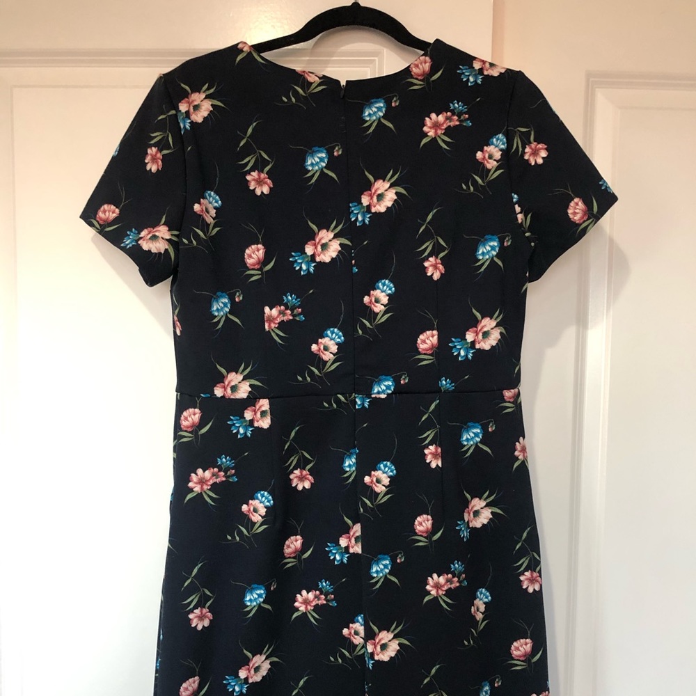 Loft Outlet floral dress with pockets